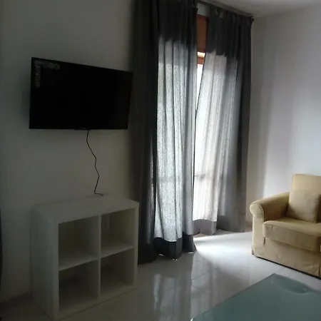 Ma Mi Facci Il Piacere فندق مبيت وإفطار